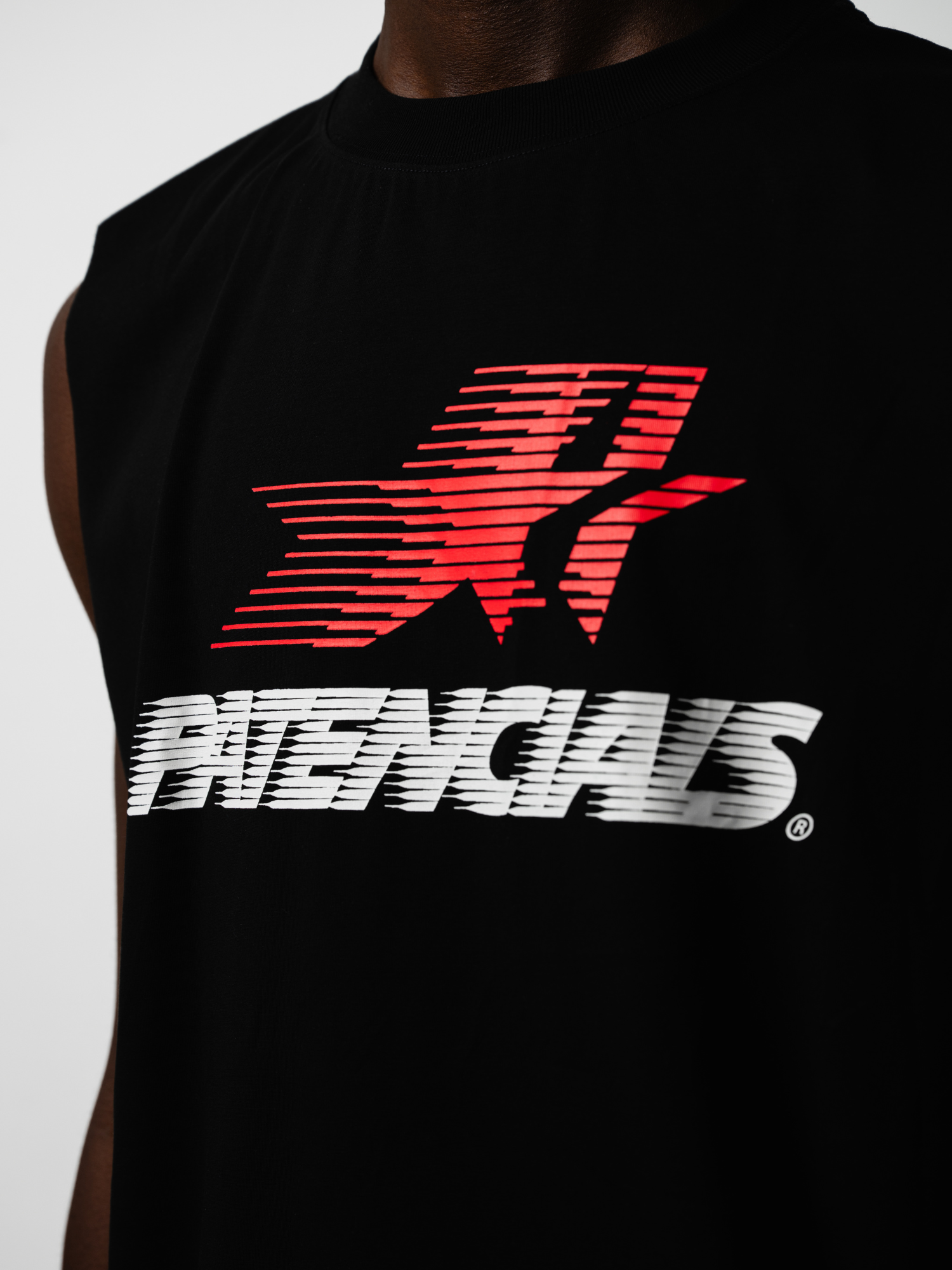 Athletic Star Cut-Off Black